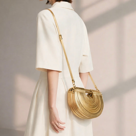 Gouden Clutch – Minimalistisch, Chic & Tijdloos