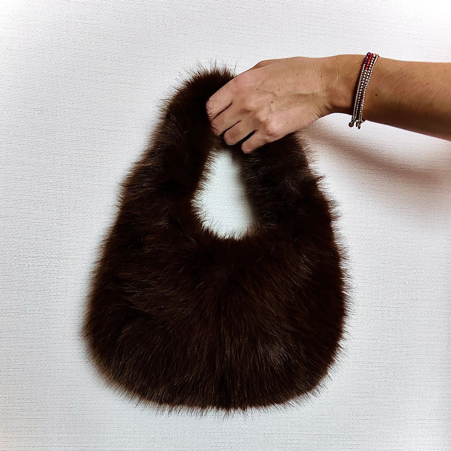 Donkerbruine Faux Fur Handtas - Zacht, Luxe & Stijlvol